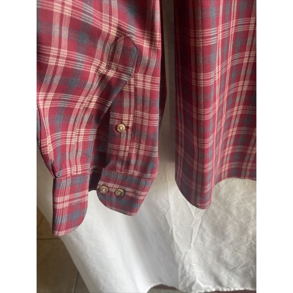 Men’s David Taylor Size XL Long Sleeve Red Plaid Button Front With Pocket - Picture 6 of 7